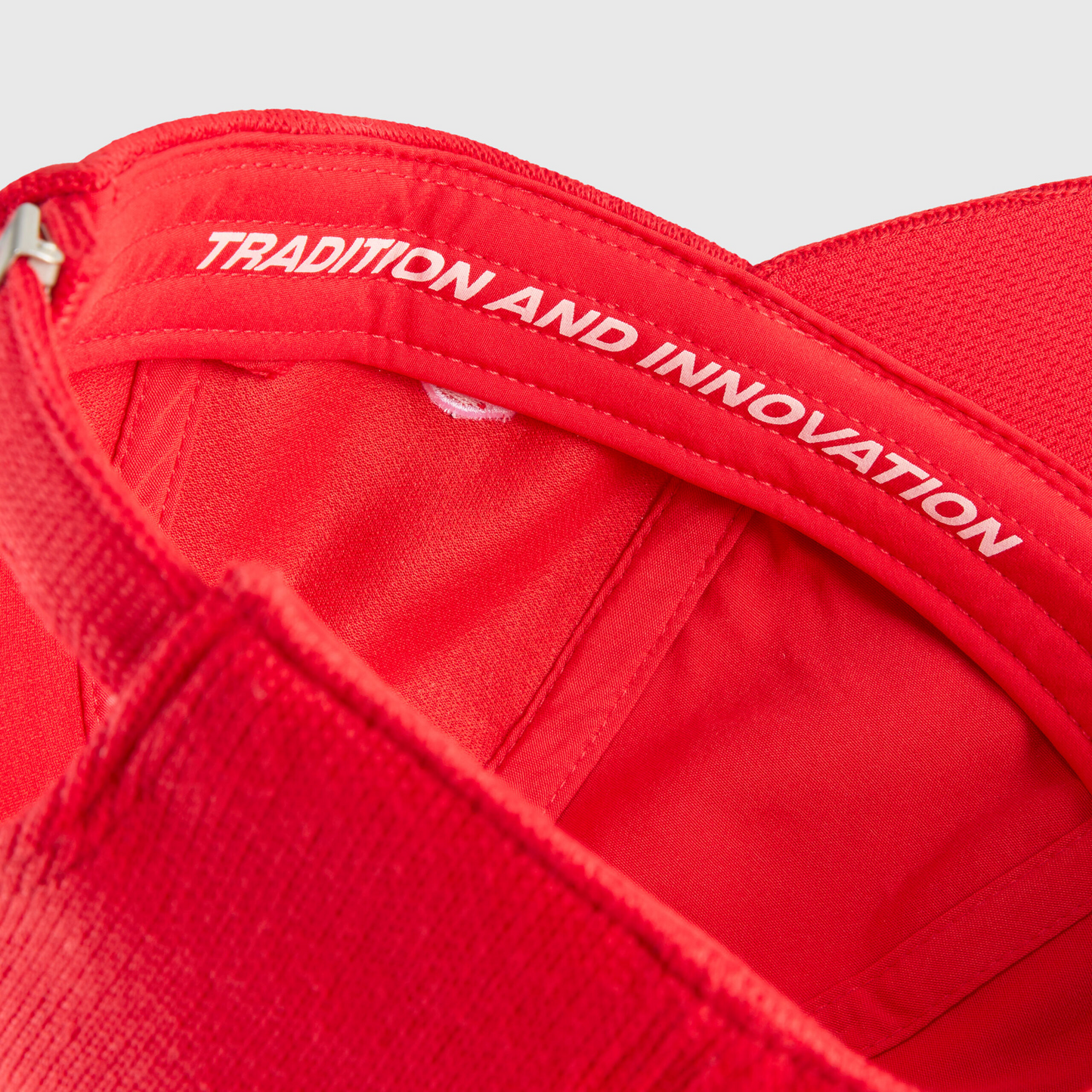 Gorra Ferrari Team GP China 2025