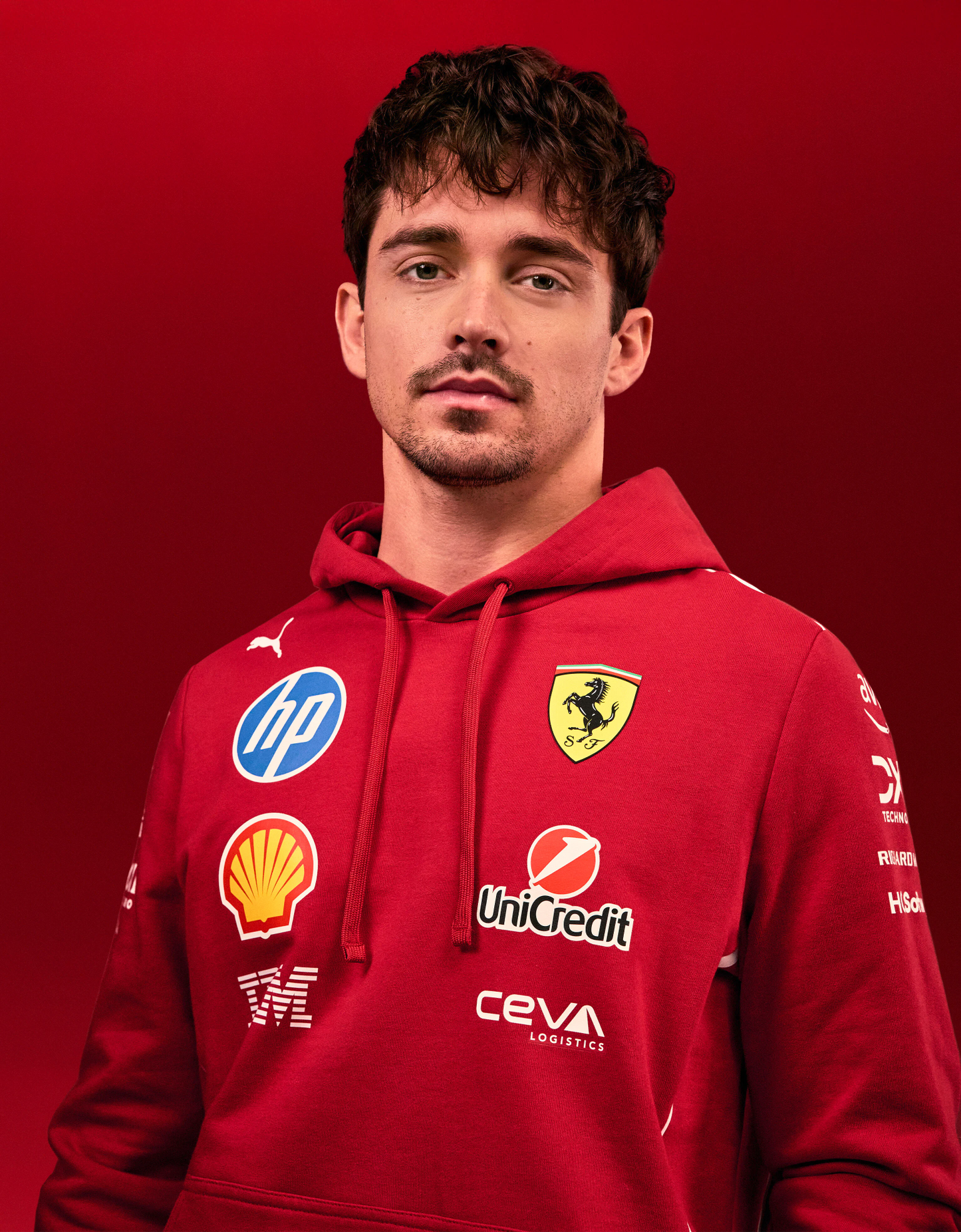 Sudadera con capucha 2025 Scuderia Ferrari Team F1 PUMA