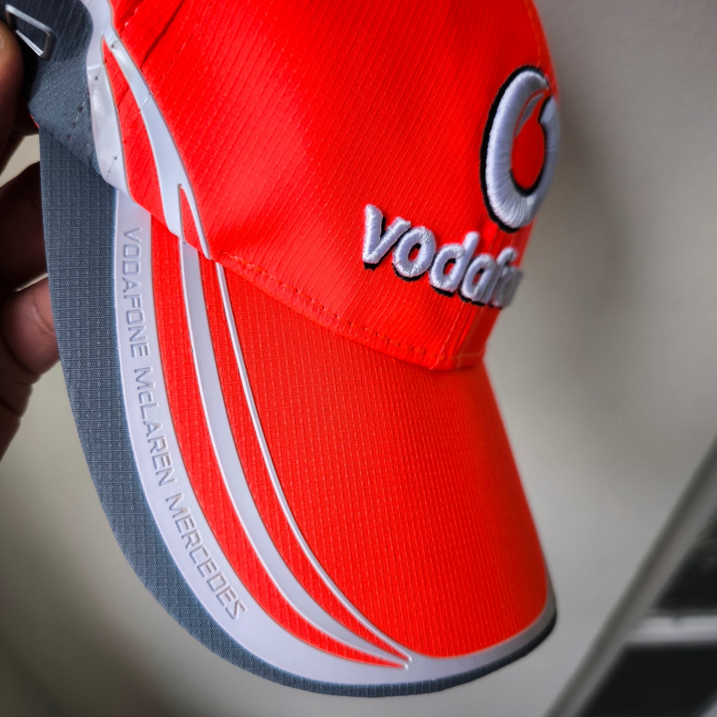 Gorra Vodafone McLaren Mercedes Sergio "Checo" Pérez 2013