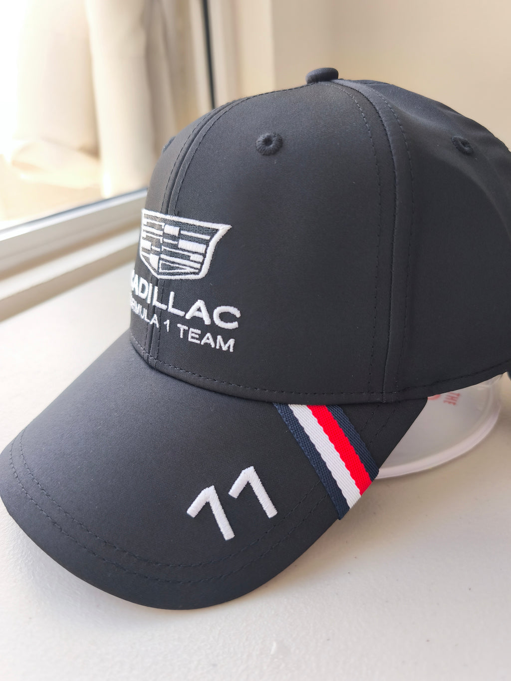 Gorra Checo Perez Cadillac 2026 Negro