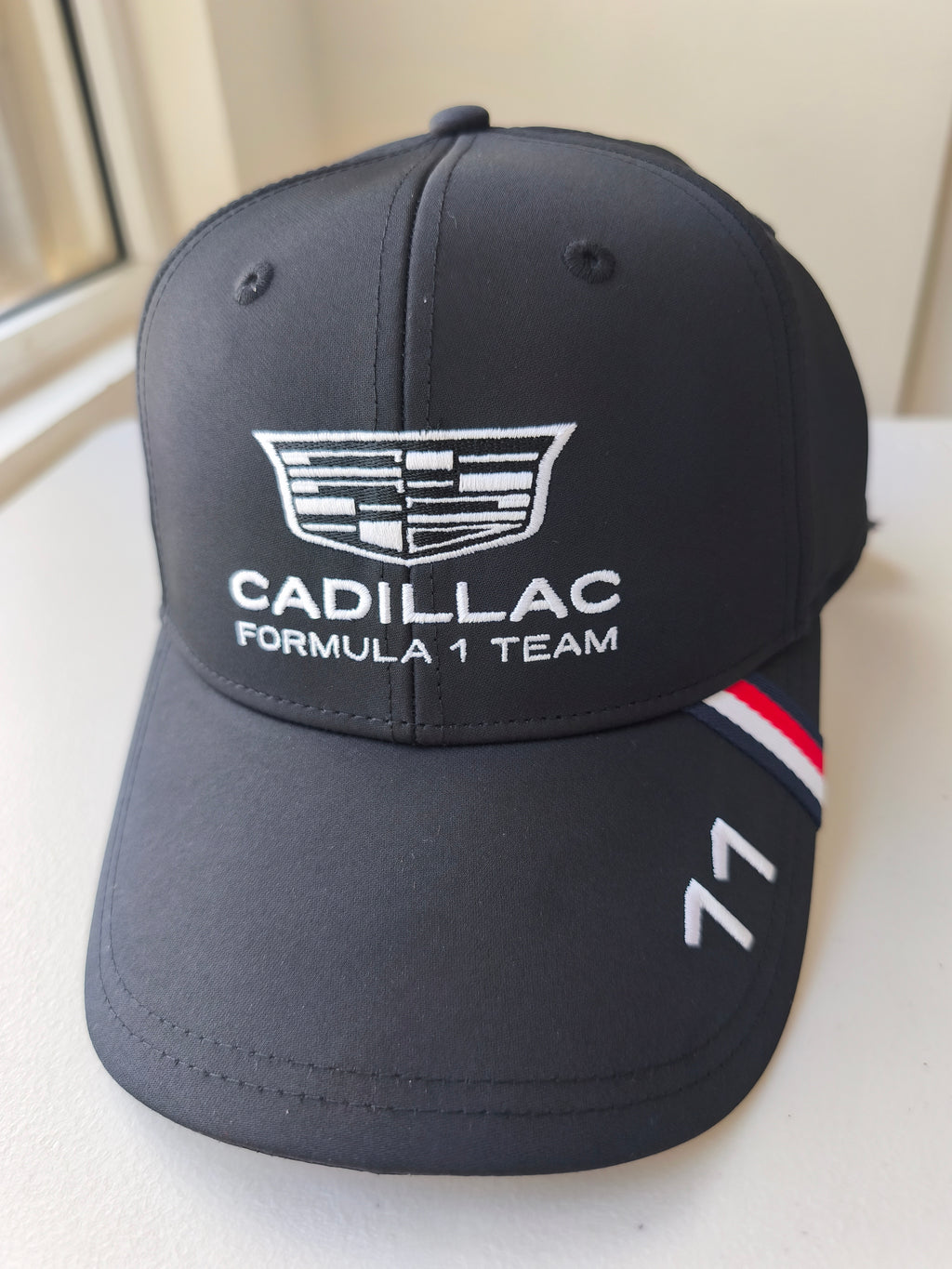 Gorra Checo Perez Cadillac 2026 Negro
