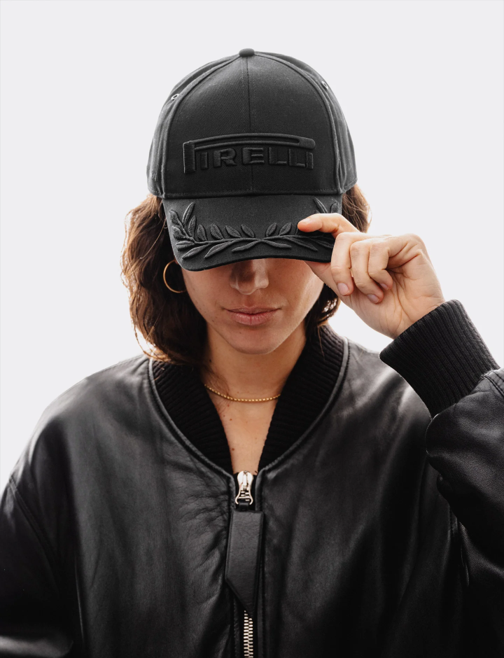 Gorra Pirelli Edición Limitada Total Black